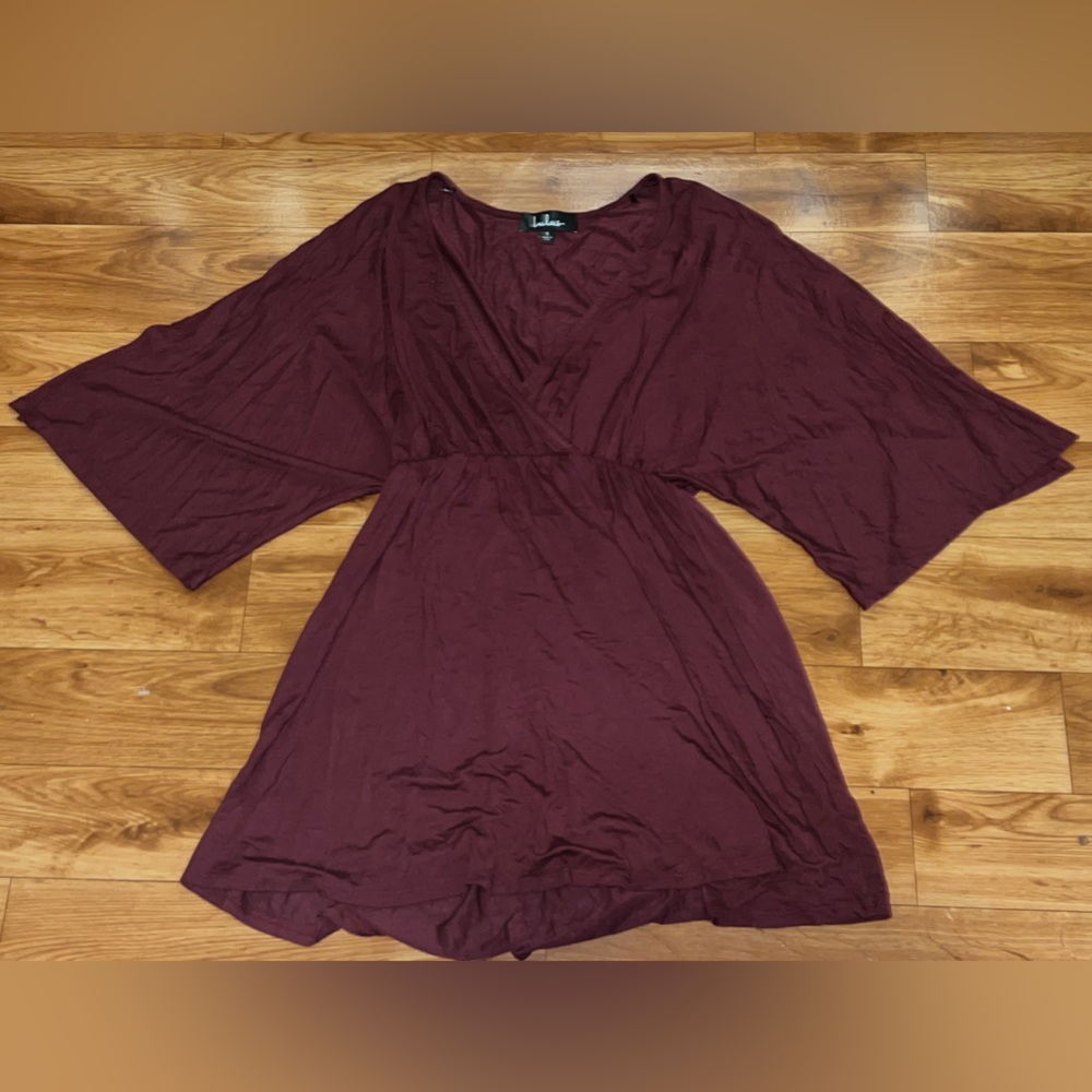 Lulus burgundy lightweight dress size small